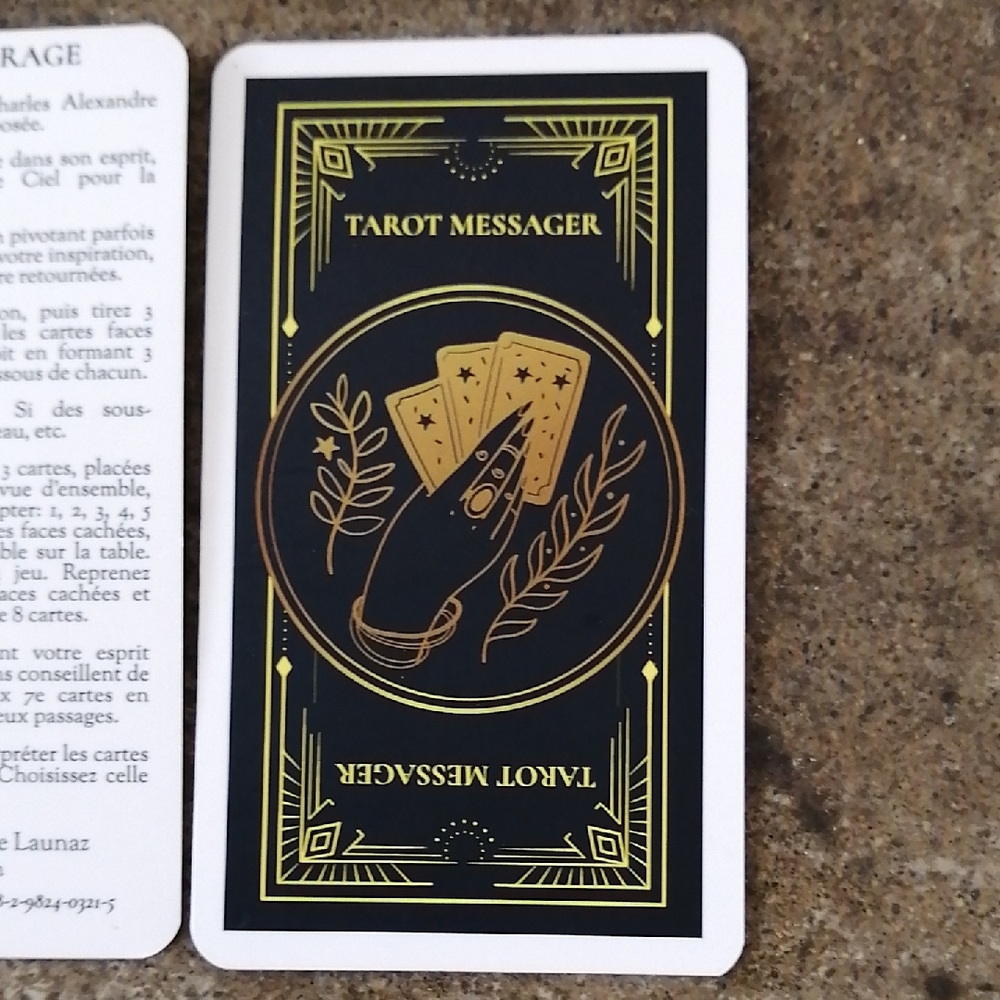 TAROT MESSAGER : Le Tarot Qui Parle 🙏🏼🩷  Créé & Imp. au Canada (Français)